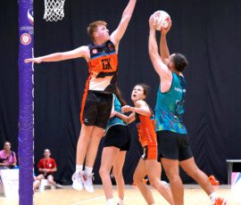 Title: London Giants vs Stunts OG's | Context: Game | Event: 2026 EMMNA UK Nationals | Event date: 2026-08-30 | Start time: 16:00 | Venue: Loughborough | Division: Mixed | Court: SDW 1 | Teams: London Giants vs Stunts OG's | Website: https://sw11photos.co.uk